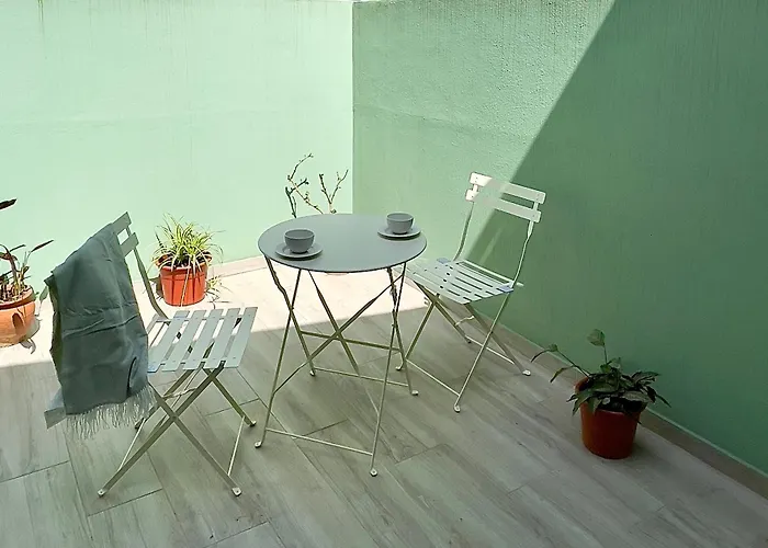 Oeste Garden *